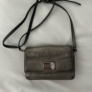 Marc by Marc Jacobs Metallic Leather Crossbody Bag in Pewter